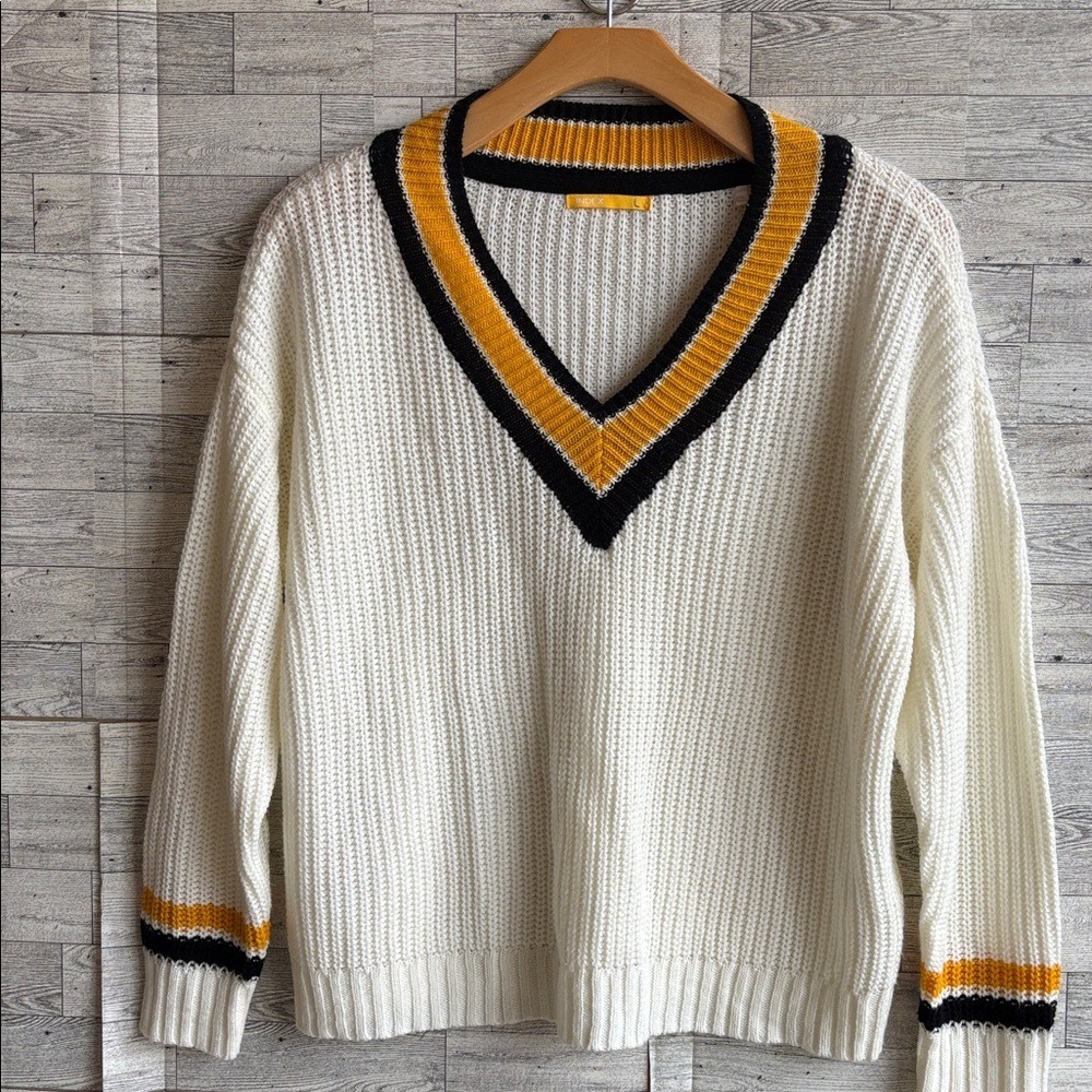 Varsity‎ v neck tennis Sweater womens large Iowa ribbed Cableknit Ivy old money